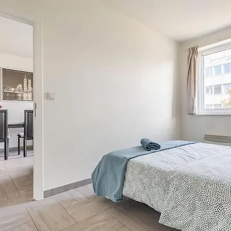 Apartment Beautiful 1br/1bar In E.u. District Brussels